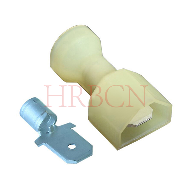 Izolowana końcówka męska HRB 6,35 mm AWG12-10 | Seria M6351