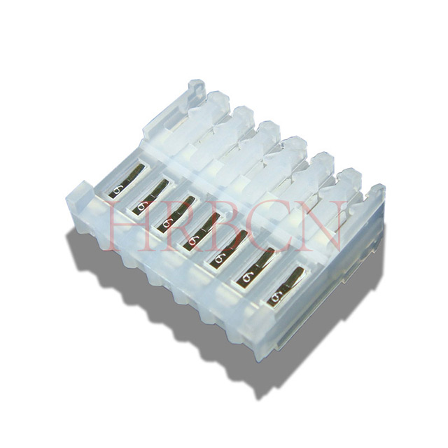 Podziałka 2,54 mm Przepust IDC z zakładkami polaryzacyjnymi M2051-NR
